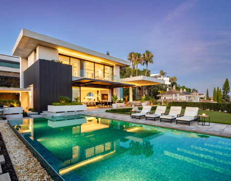 Villa for sale in La Quinta, Benahavis