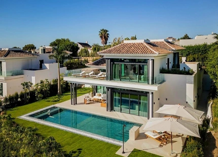 VILLA LUXURIOUS – A MASTERPIECE IN PROGRESS