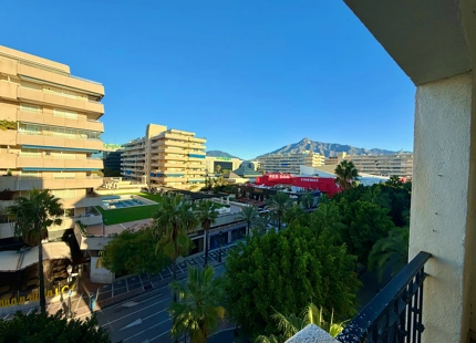 Apartamento en venta en Marbella - Puerto Banus