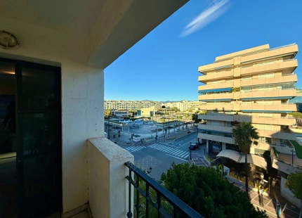 Apartamento en venta en Marbella - Puerto Banus
