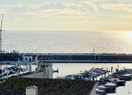 Apartamento en venta en Marbella - Puerto Banus