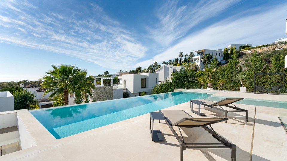Villa en venta en Benahavis