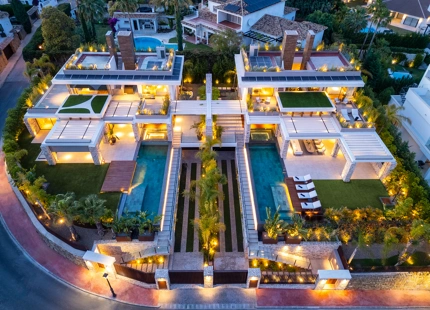 EXCEPCIONAL VILLA DE LUJO EN NUEVA ANDALUCÍA CON VISTAS PANORÁMICAS