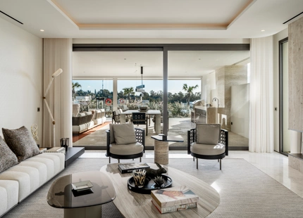LUJOSO ÁTICO DUPLEX DE MARCA FENDI CON ESPECTACULARES AMENIDADES EN EPIC MARBELLA