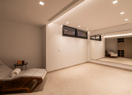 DREAM VILLA IN LOS FLAMINGOS: COMFORT AND ELEGANCE WITH JACUZZI, SAUNA, AND BREATHTAKING VIEWS