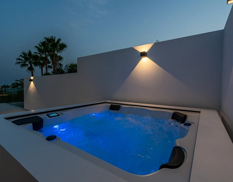 Villa for sale in Los Flamingos, Benahavis
