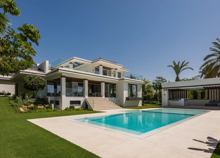 DREAM VILLA IN LOS FLAMINGOS: COMFORT AND ELEGANCE WITH JACUZZI, SAUNA, AND BREATHTAKING VIEWS