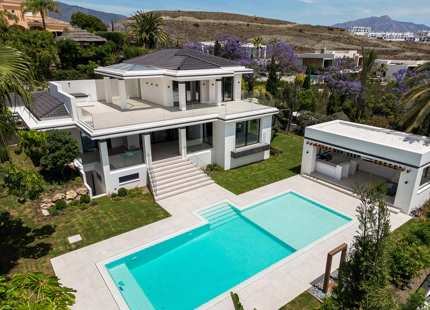 DREAM VILLA IN LOS FLAMINGOS: COMFORT AND ELEGANCE WITH JACUZZI, SAUNA, AND BREATHTAKING VIEWS