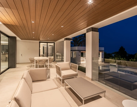Villa for sale in Los Flamingos, Benahavis