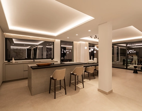 Villa for sale in Los Flamingos, Benahavis