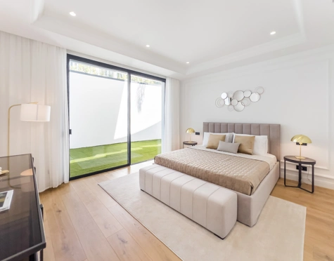 Villa for sale in Las Lomas de Marbella, Marbella Golden Mile