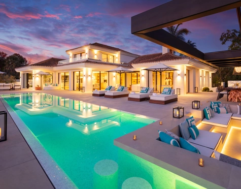 Villa en venta en Las Brisas, Nueva Andalucia