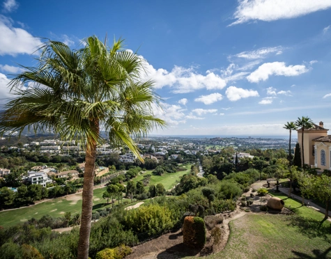 Penthouse for sale in Buenavista, Benahavis