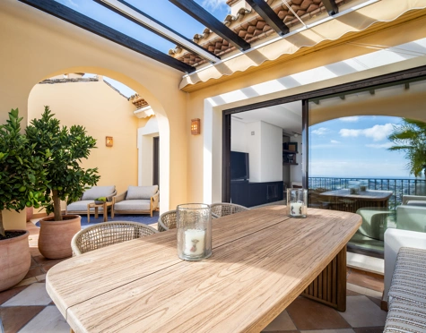 Penthouse for sale in Buenavista, Benahavis