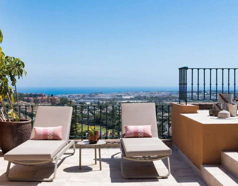Duplex Penthouse for sale in Les Belvederes, Nueva Andalucia