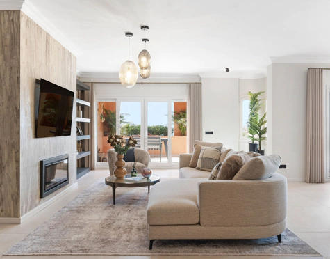 Duplex Penthouse for sale in Les Belvederes, Nueva Andalucia