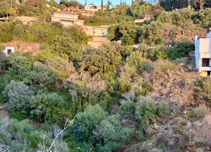 Parcela en venta en El Rosario, Marbella Este
