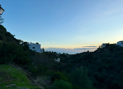 Parcela en venta en El Rosario, Marbella Este