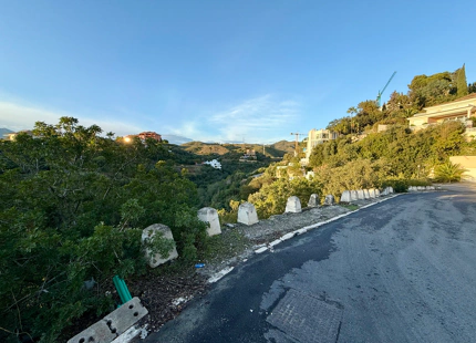 Parcela en venta en El Rosario, Marbella Este