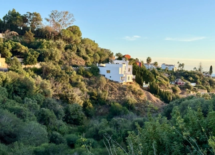 Parcela en venta en El Rosario, Marbella Este