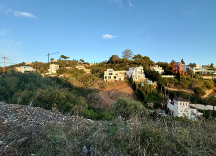 Parcela en venta en El Rosario, Marbella Este