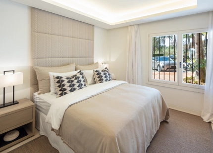 EXQUISITO APARTAMENTO DE LUJO EN PUENTE ROMANO RESORT