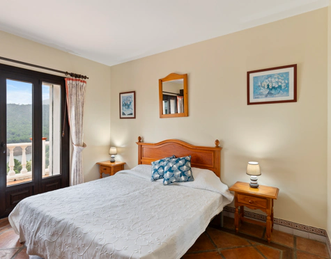 Villa for sale in Istan