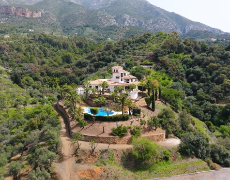 Villa for sale in Istan