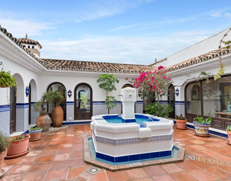Villa for sale in Istan