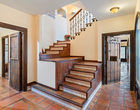 Villa for sale in Istan