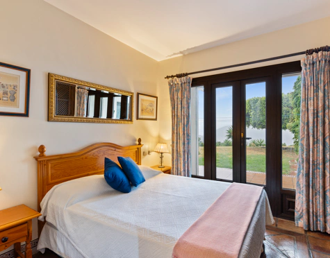 Villa for sale in Istan