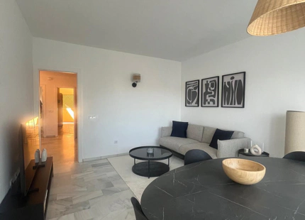 Bonito apartamento en alquiler en Guadalmina Baja