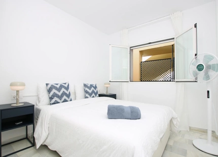 Bonito apartamento en alquiler en Guadalmina Baja