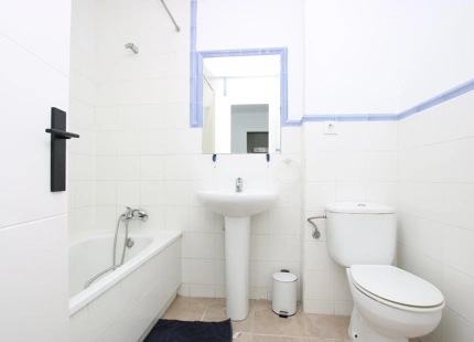 Bonito apartamento en alquiler en Guadalmina Baja