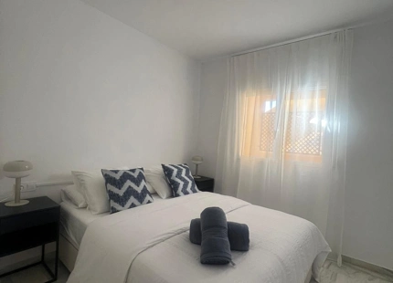 Bonito apartamento en alquiler en Guadalmina Baja