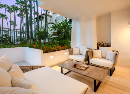 EXQUISITO APARTAMENTO EN PLANTA BAJA EN PUENTE ROMANO RESORT