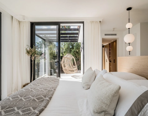 Villa en venta en Los Naranjos Hill Club, Nueva Andalucia
