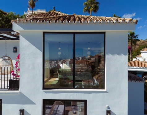 Villa en venta en Los Naranjos Hill Club, Nueva Andalucia