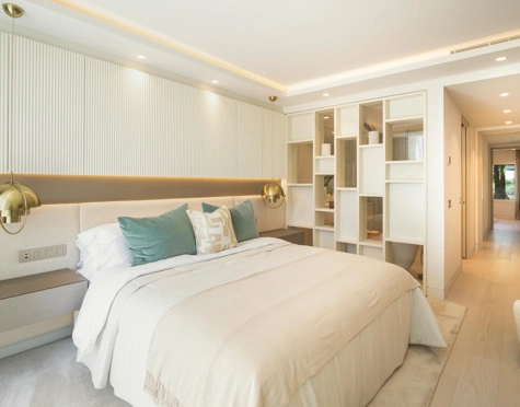 Apartment for sale in Marina Puente Romano, Marbella Golden Mile