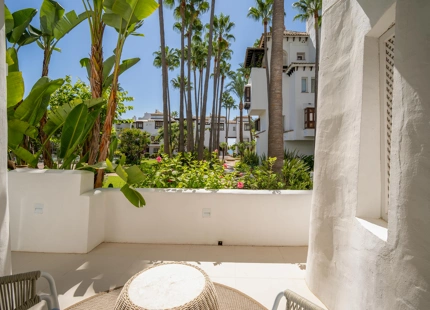LUXURIOUS APARTMENT IN PUENTE ROMANO RESORT