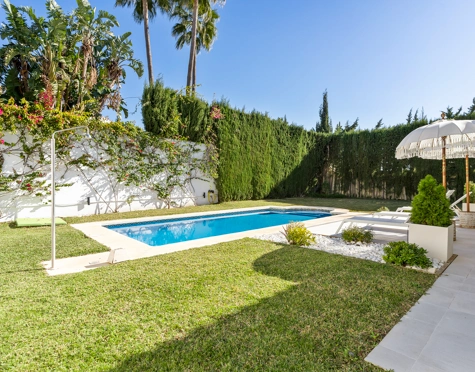 Villa for sale in Mijas Golf, Mijas Costa