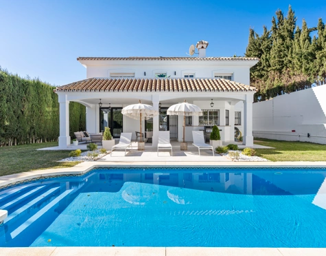 Villa for sale in Mijas Golf, Mijas Costa