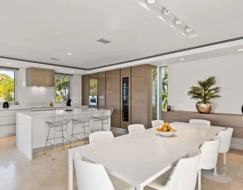 Villa for sale in Puente Romano, Marbella Golden Mile