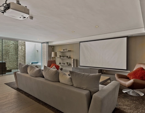 Villa for sale in Puente Romano, Marbella Golden Mile