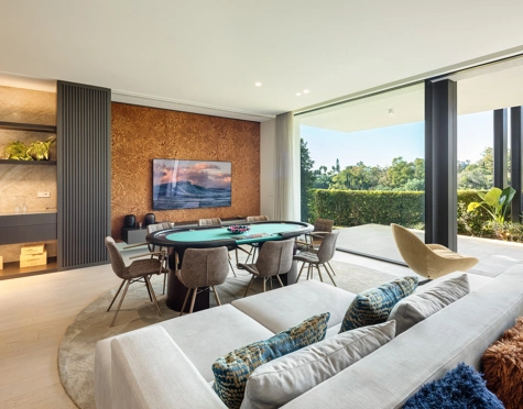 Villa for sale in La Quinta, Benahavis