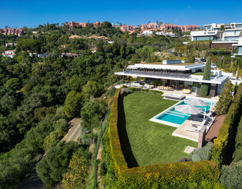 Villa for sale in La Quinta, Benahavis