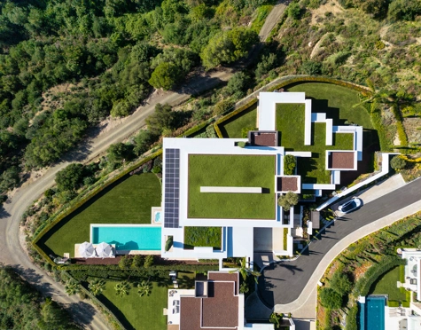 Villa for sale in La Quinta, Benahavis