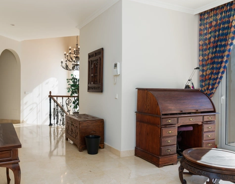 Villa for sale in Nueva Andalucia, Marbella
