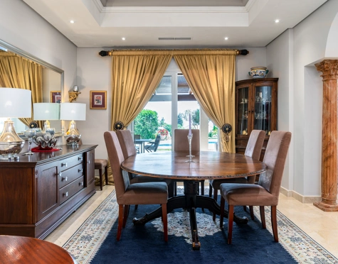 Villa for sale in Nueva Andalucia, Marbella