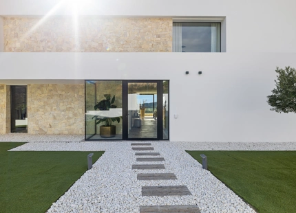 IMPRESIONANTE VILLA CONTEMPORÁNEA EN VENTA EN LAS COLINAS DEL MONTE MAYOR COUNTRY CLUB, BENAHAVÍS